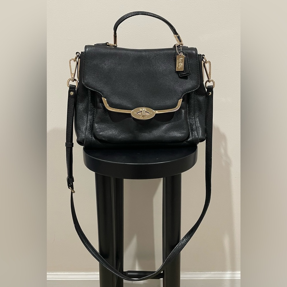 Vintage Coach Madison Sadie flap bag with detachable long strap